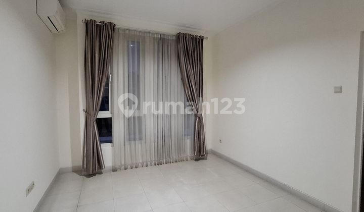 Turun Harga Drastis Rumah 2 Lantai Luas Kotawisata Siap Huni 2