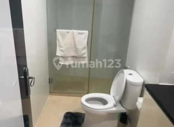 Rent 3 Bedroom Apartment Taman Anggrek Furnished High Floor 2