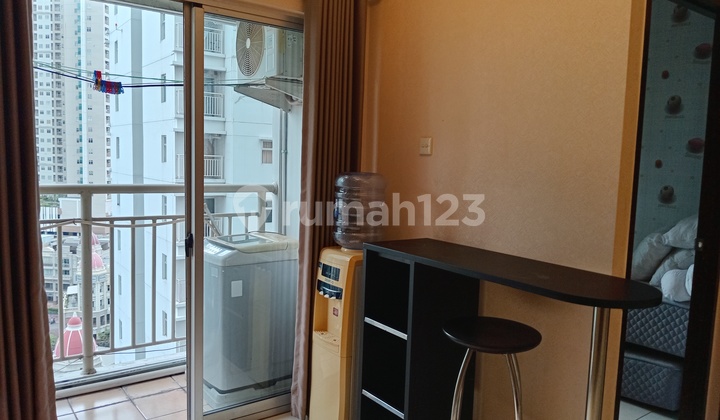 Rent 2br Apartment Mediterania 2 Tower J Best View 2