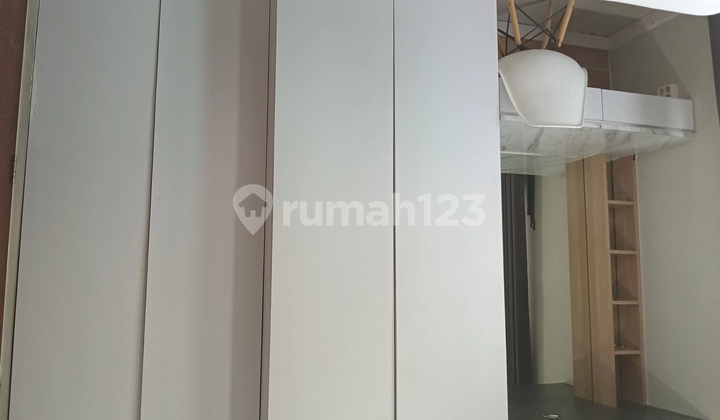 Sewa 1Br Apartemen Royal Medit Fully Furnish Lt.sedang 2