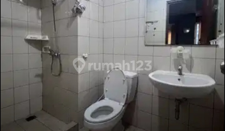 Sewa 1br Apartemen Royal Medit Furnish Lantai Rendah 2