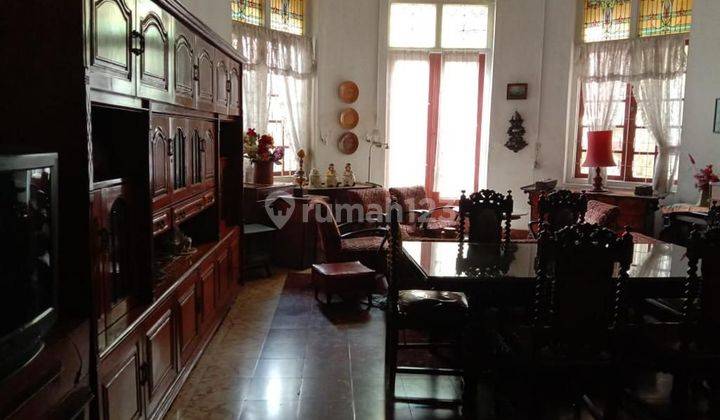 Dijual Rumah di jalan Riau 1