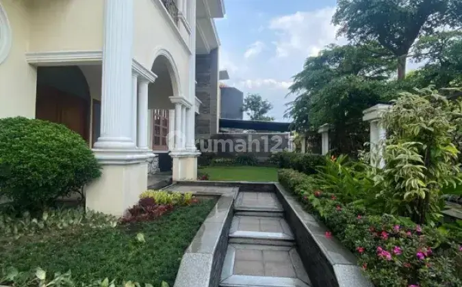 Dijual Rumah Mewah Siap Huni di Batununggal 1