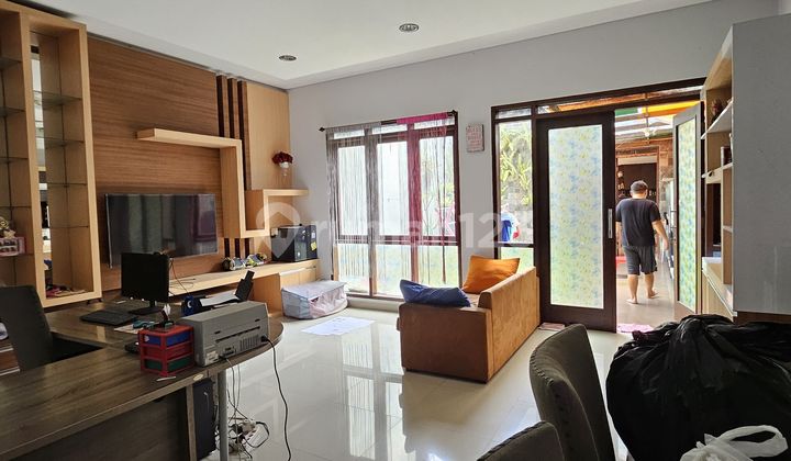 Rumah siap huni di Batununggal