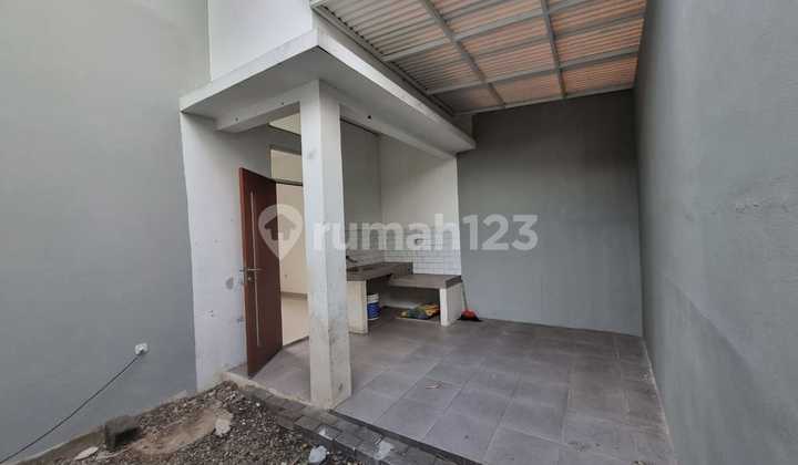Dijual Cepat Rumah Di Nevada Downtown Cimareme