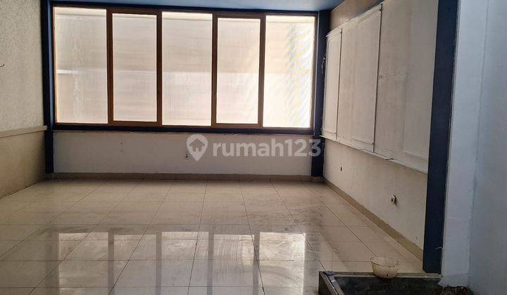 Di Sewakan Bangunan 2 Lantai Di Dr Sutami Cocok Untuk Kuliner 2