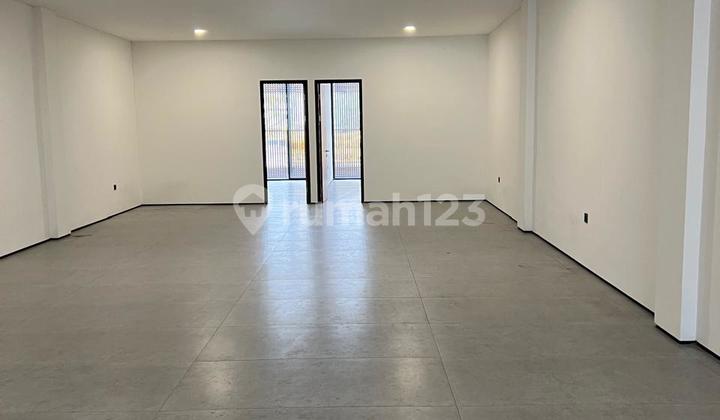 New Strategic Ruko at Pasirkaliki 2 Directions Suitable for Business