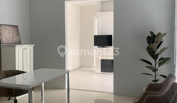 For Sale. Luxury House in Kota Baru Parahyangan. 2