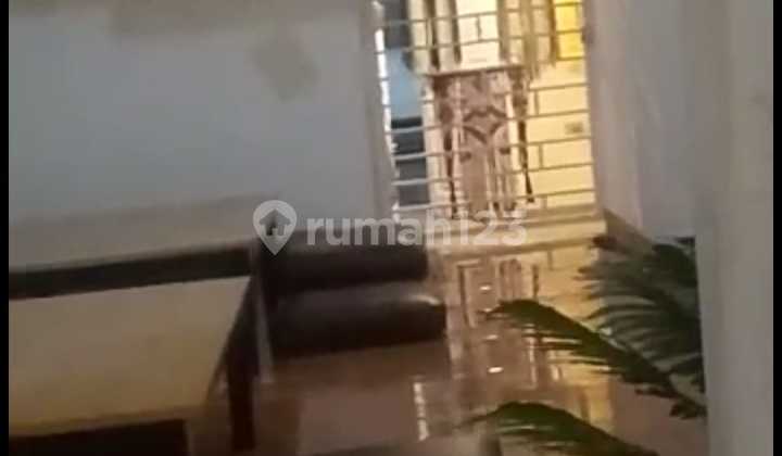 Dijual Cepat Rumah Unik2 Rumah Jadi 1 Bisa Dijadikan Tempat Usaha/ Home Stay Di Cimahi 2