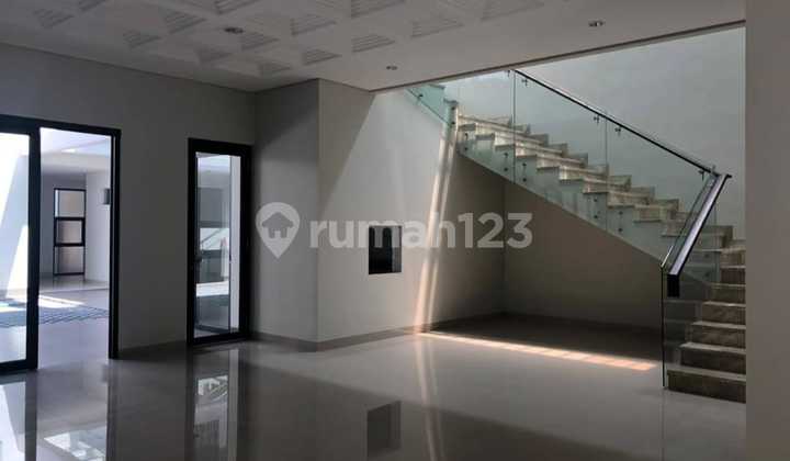 ******** Siap Huni Di Jalan Lengkong 