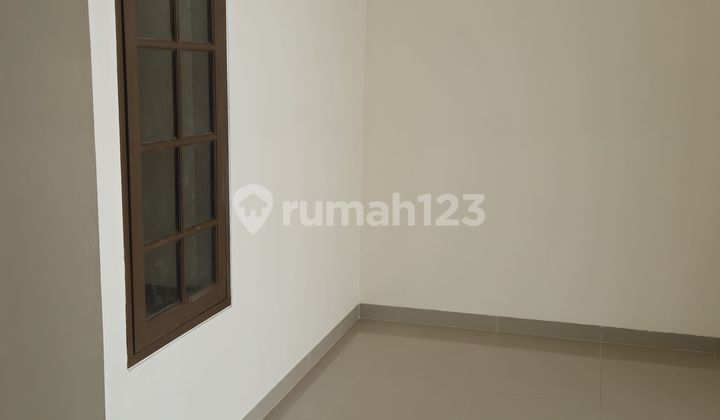 Rumah ******** Di Taman Kopo Indah2 2