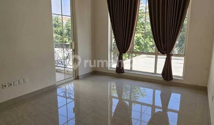 Disewakan Rumah Bagus Di.podomoro 2