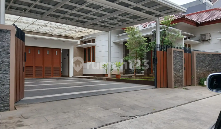 Spacious House in Villa Jakasetia Galaxy, South Bekasi 2