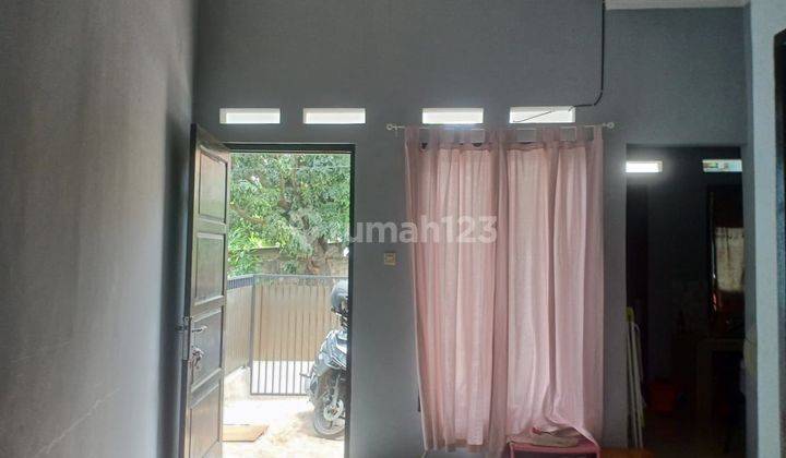 Di Jual Grey Home Ciracas di Jalan. Penganten Ali Gg. Asem  2