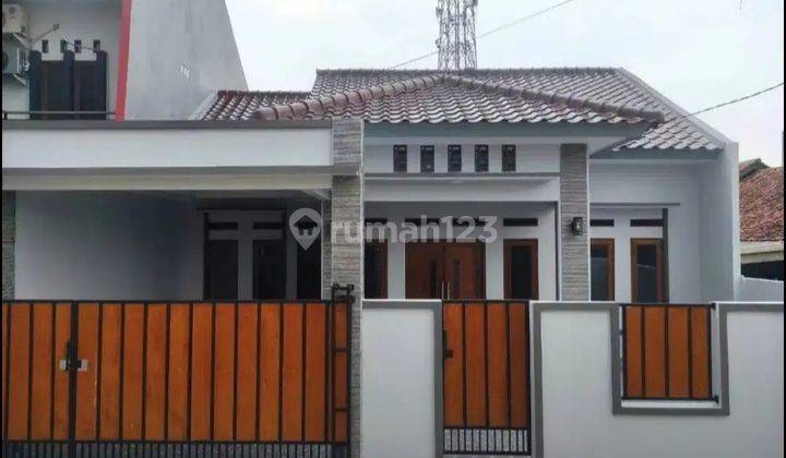 Rumah Siap Huni di Lambang Sari Depan Pasar Modern Grand Wisata 1