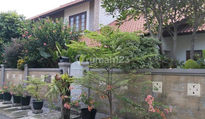 Rumah Cantik Rapih Siap Huni di Kramat Jati Jakarta Timur 1