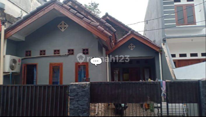 Rumah Unfurnished di Jl. Mandiri Ciracas Jakarta Timur 1