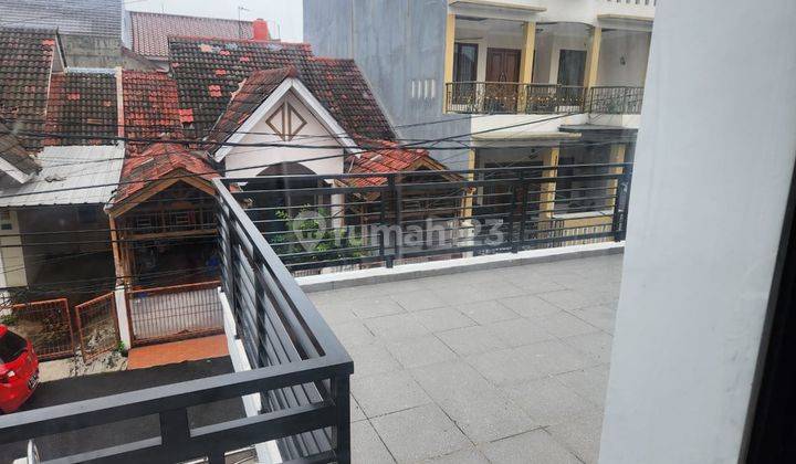 Rumah Siap Huni Renovasi Total di Taman Galaxy Bekasi 2