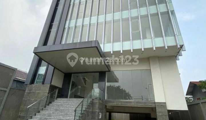 Dijual Gedung Office Siap Pakai di Graha Pramuka Jakarta Timur