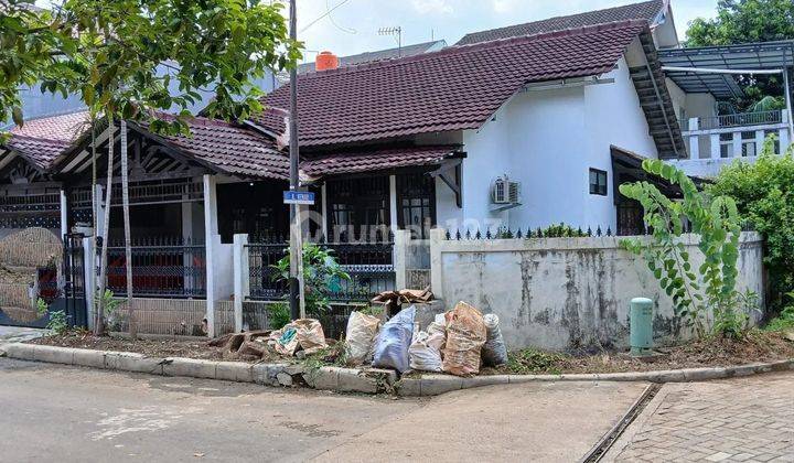 Rumah Hook Dekat Stasiun LRT Cikunir 1 di Jatibening Estate Bekasi Dijual Murah 2