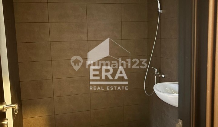 For Rent New House in Summarecon Crown Gading Bekasi 2