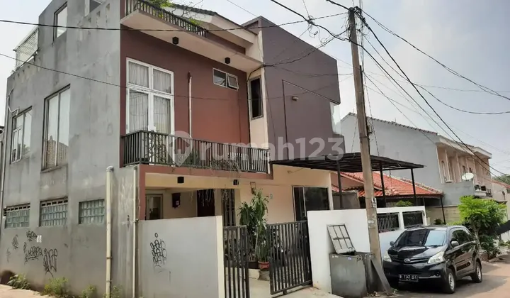 Di Jual Rumah Siap Huni di Cinere Depok