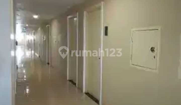 Studio Apartment The Springlake Summarecon Bekasi