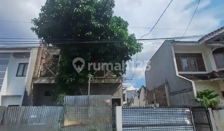 Rumah Dalam Tahap Pembangunan Di Curug Jaya Pondok Gede