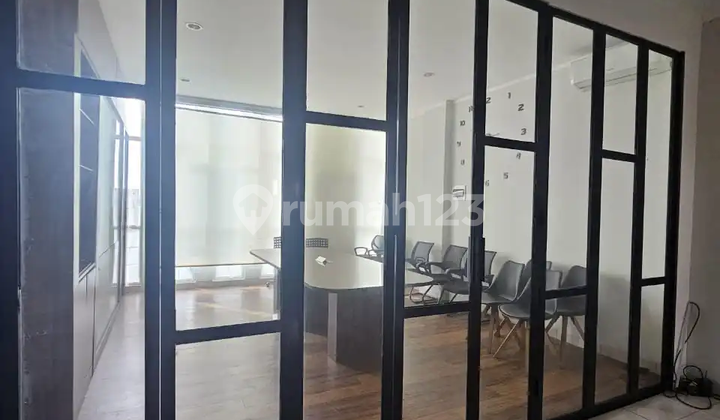 Ruko Pinggir Jalan Di Burgundy Summarecon Bekasi 2