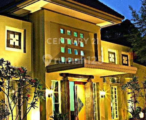 Rumah Premiun Mewah Bagus Special Desain By Mata Air Group di Menteng 2