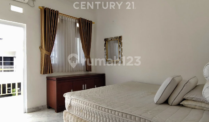 Rumah 2 Lantai Dalam Townhouse Jagakarsa Jakarta Selatan 2