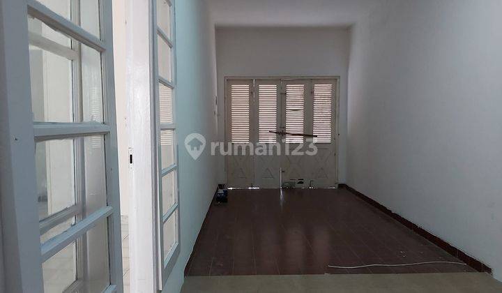 Rumah Siap Huni Strategis Sudah Renovasi 6