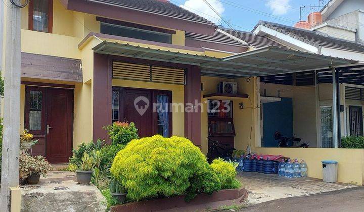 Dijual rumah dalam komplek akses jalan raya Krukut, Limo, Depok 1