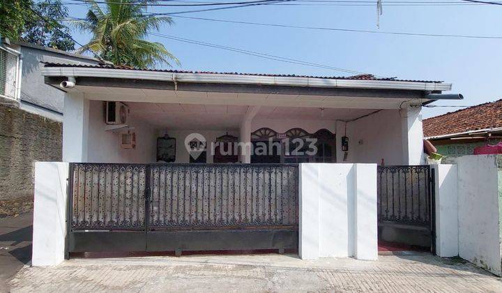 Dijual Rumah Lokasi Dekat Kelurahan Pondok Labu, UPN Jakarta 2