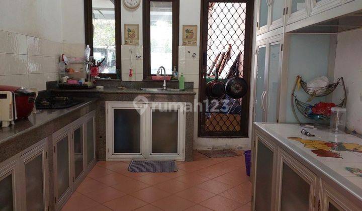 dapur dijual rumah di perumahan wisma