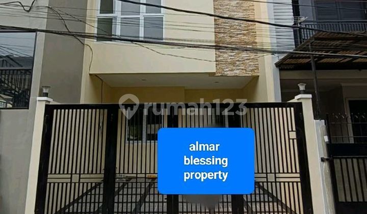 New House Duri Kepa, 1 Car 2 Motorcycles Road