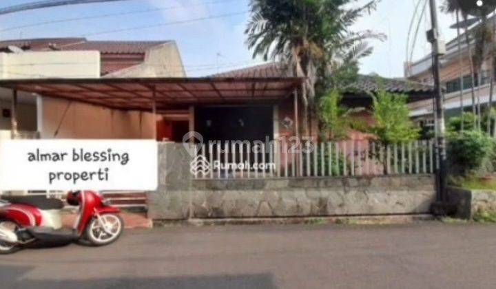 Rumah Tua Jalan 2 Mobil 198 m2 1