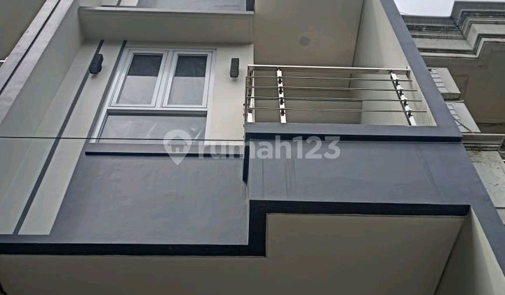 Rumah Baru Jalan 1 Mobil bisa KPR