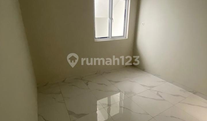 Rumah Baru Kepa Duri Carport 1 Mobil 2