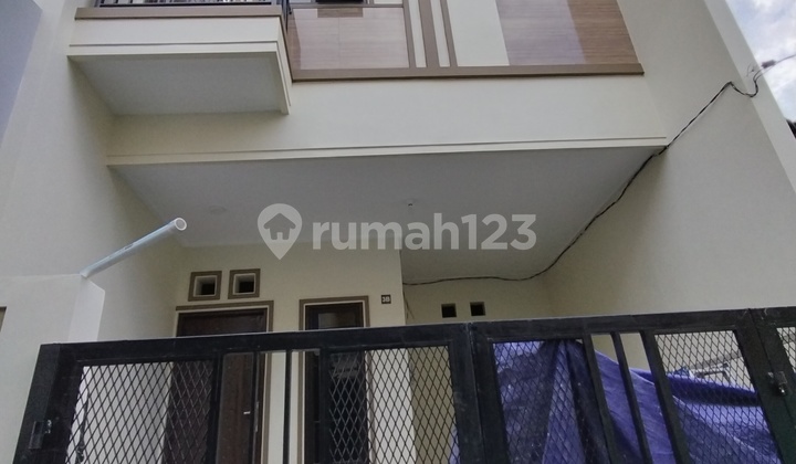 Rumah Baru Duri Kepa Jalan 1 Mobil