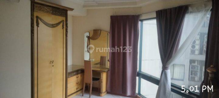 Apartemen Taman Anggrek
Full Furnish
 1