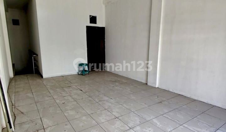 Strategic Tanjung Duren Shop House, 2-Car Street