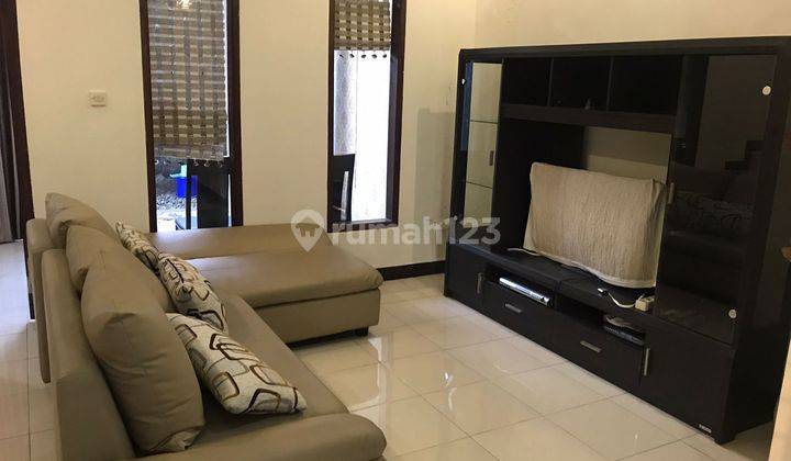 Jual Rumah di jalan Utama dan siap huni 1