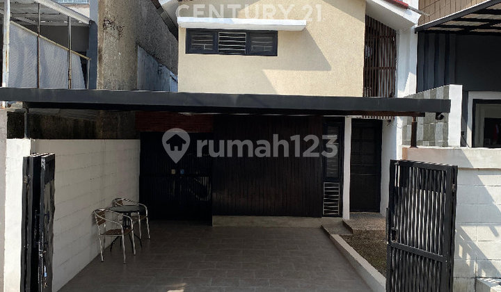 Rumah Modern Minimalis Gaya Jepang Dikopo Permai Kota Bandung 