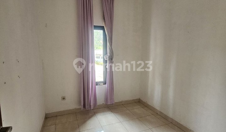Rumah Komplek Cinere Hadap Taman Harga Murah Banget 2