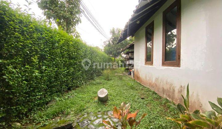 Rumah Hook Asri Dengan Halaman Luas Harga Siap Nego griya cinere 2