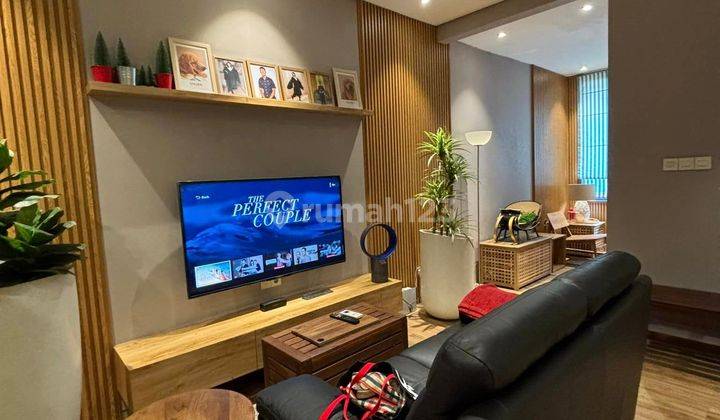 Rumah Homy Dan Cantik Dalam Cluster Exclusive Discovery Bintaro, Jakarta Selatan 1