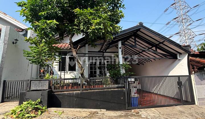 Rumah Dalam Komplek Cinere dekat dengan Pintu Tol Brigif Rumah Dalam Komplek Cinere dekat dengan Pintu Tol Brigif