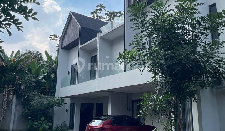 Rumah Brand New Komplek Cirendeu Dekat Mrt Harus Segera Dibeli