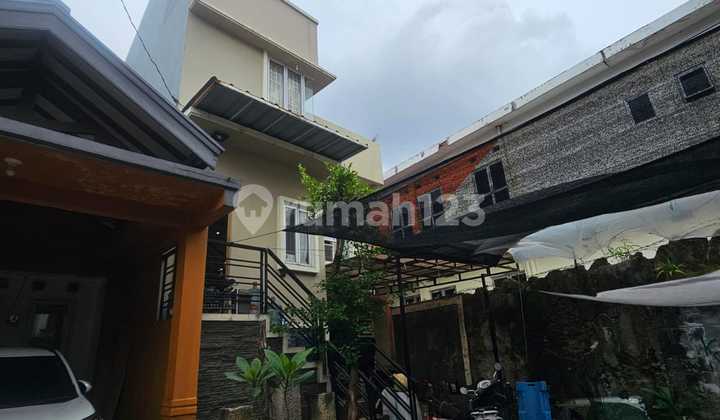 Rumah Dalam Cluster Jalan Bukit Cinere Raya. Rumah Dalam Cluster Jalan Bukit Cinere Raya.